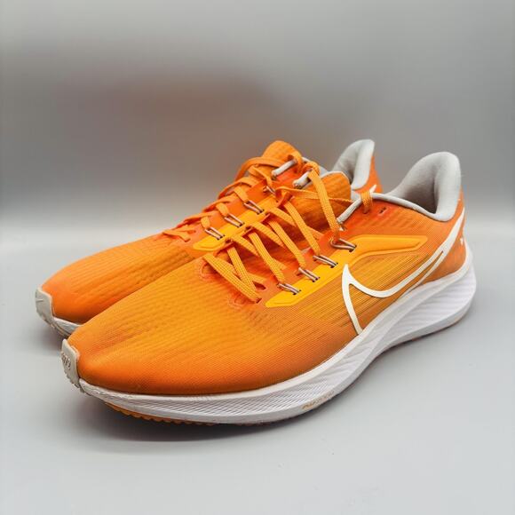 Nike Shoes Mens 13 Orange Air Zoom Pegasus 39 Tennessee Volunteers NCAA Running - Picture 2 of 12